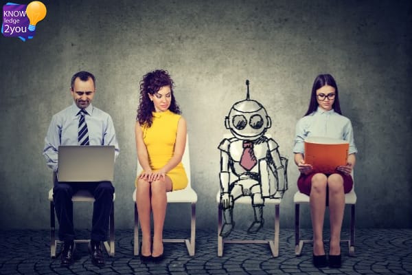 ปี 2025 AI และ 'Ageism' เมื่อหุ่นยนต์มาทำงานแทนที่